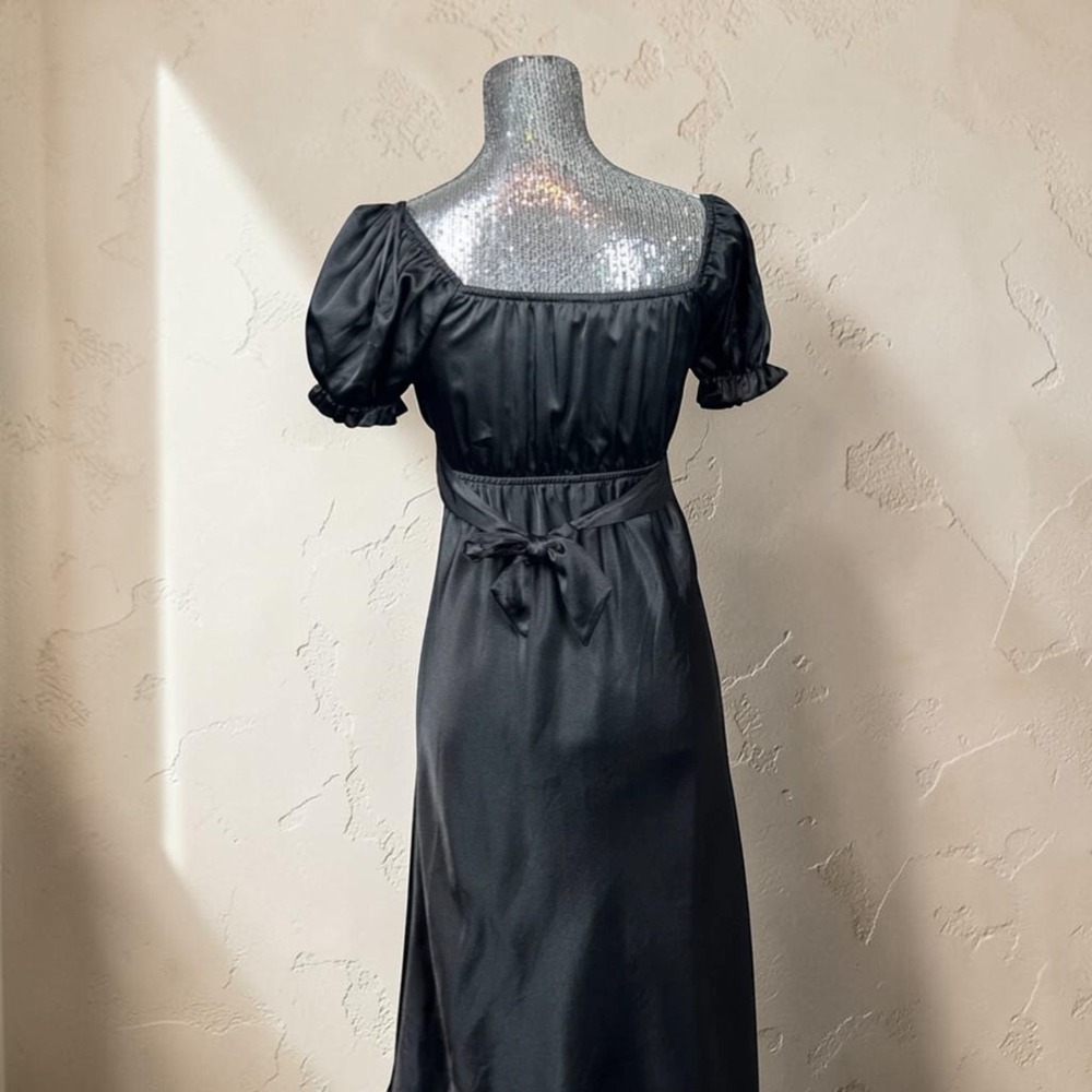 Y2K Whimsigoth Black Satin Midi Dress Puff Sleeve Ruched Short Sleeve Size 10 - Picture 2 of 8